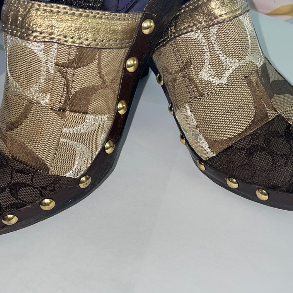 Coach Women's Brown Slip-On Gold Brown Wood Clog Mule Size 6 Patchwork Shoes - Picture 4 of 6